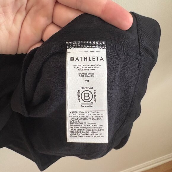 Athleta Athletic Long Sleeve Balance Midi Dress Black Women’s Size 2x - Picture 9 of 10